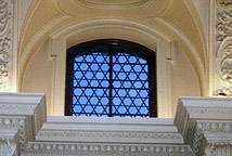 Glazing work at Bath Roman Baths
